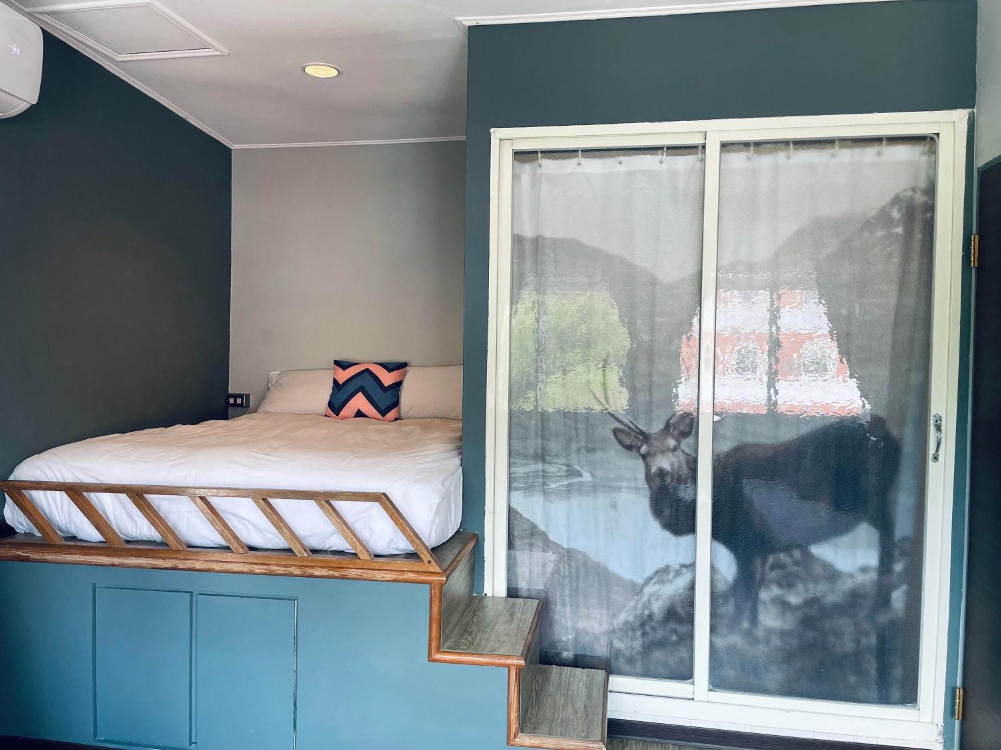 海中天旅店 Sea Of The World B&B Kenting Eksteriør bilde