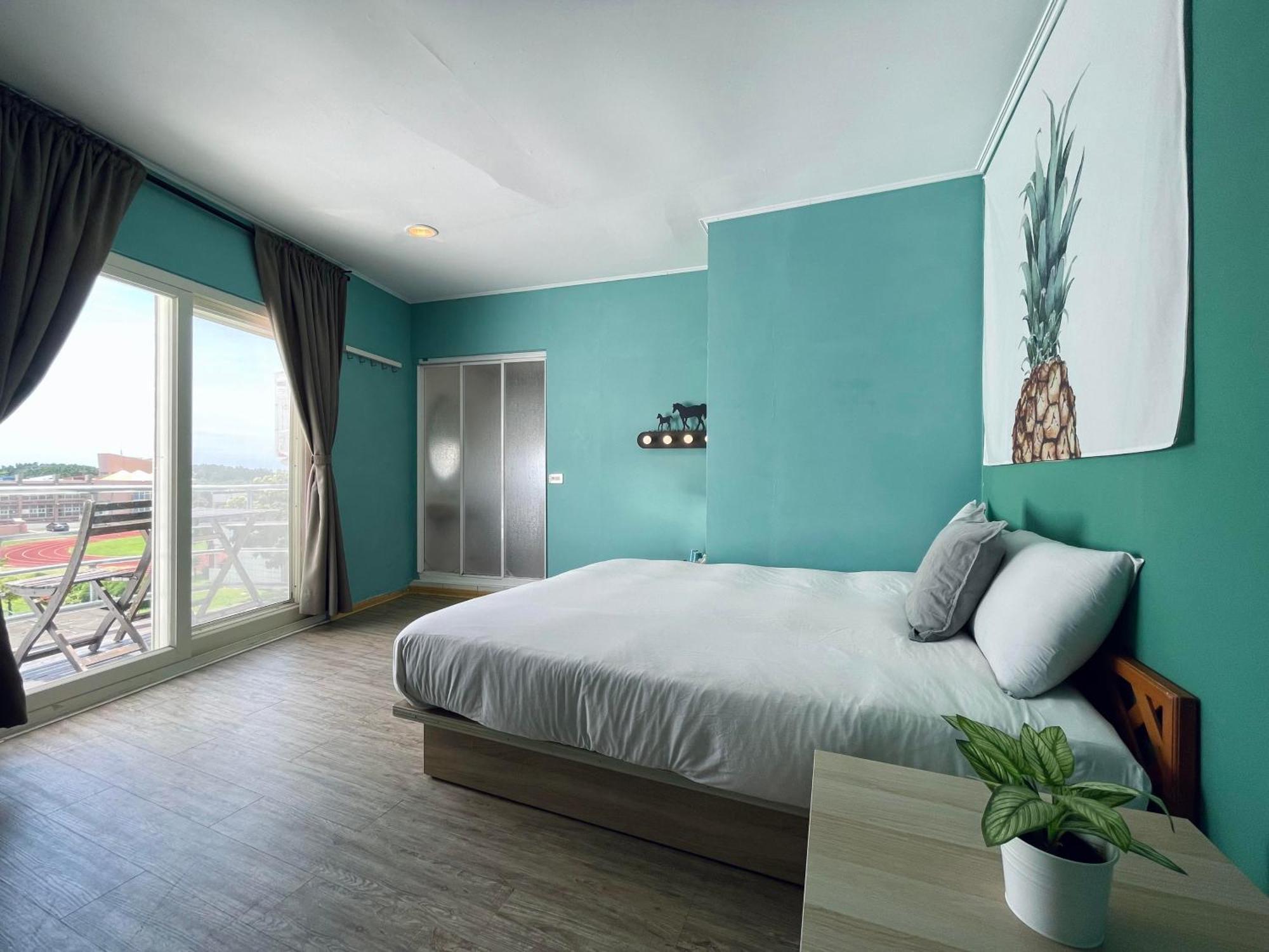 海中天旅店 Sea Of The World B&B Kenting Eksteriør bilde